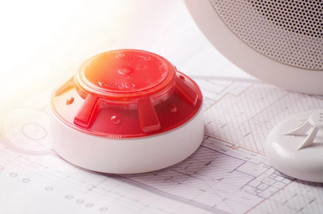 Passo a passo para elaborar um plano de emergência com alarmes inteligentes